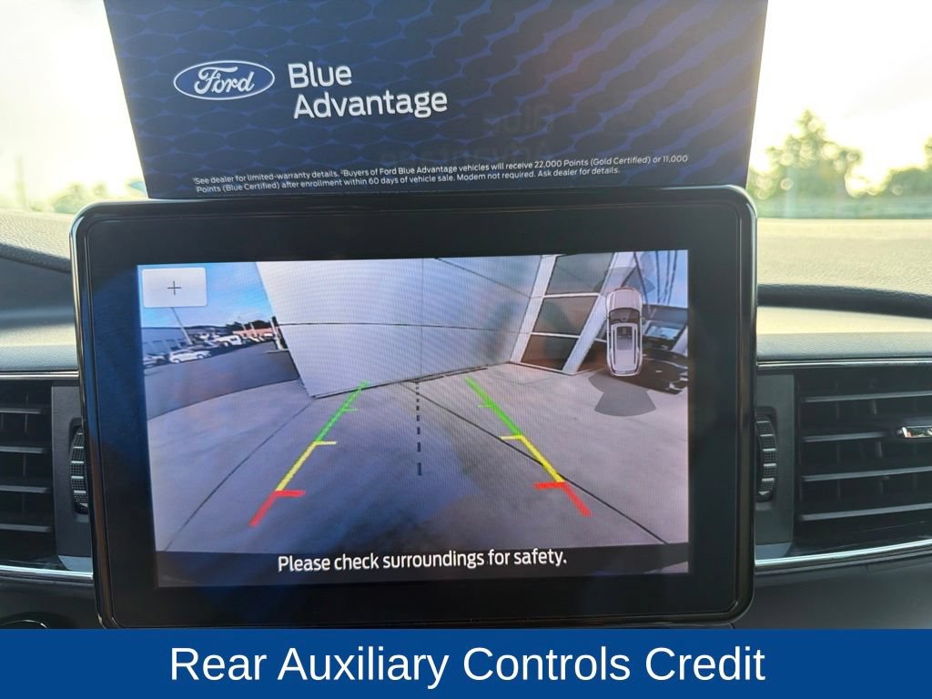Certified 2024 Ford Explorer XLT w/ Equipment Group 202A RWD image 25
