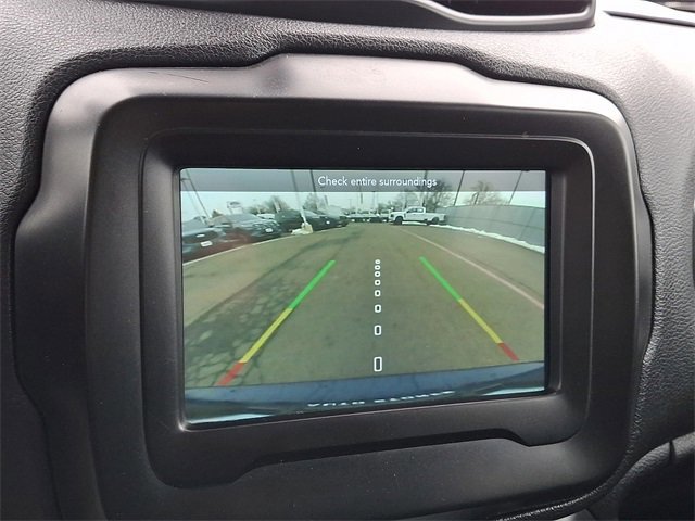 Used 2021 Jeep Renegade Latitude w/ Convenience Group image 18