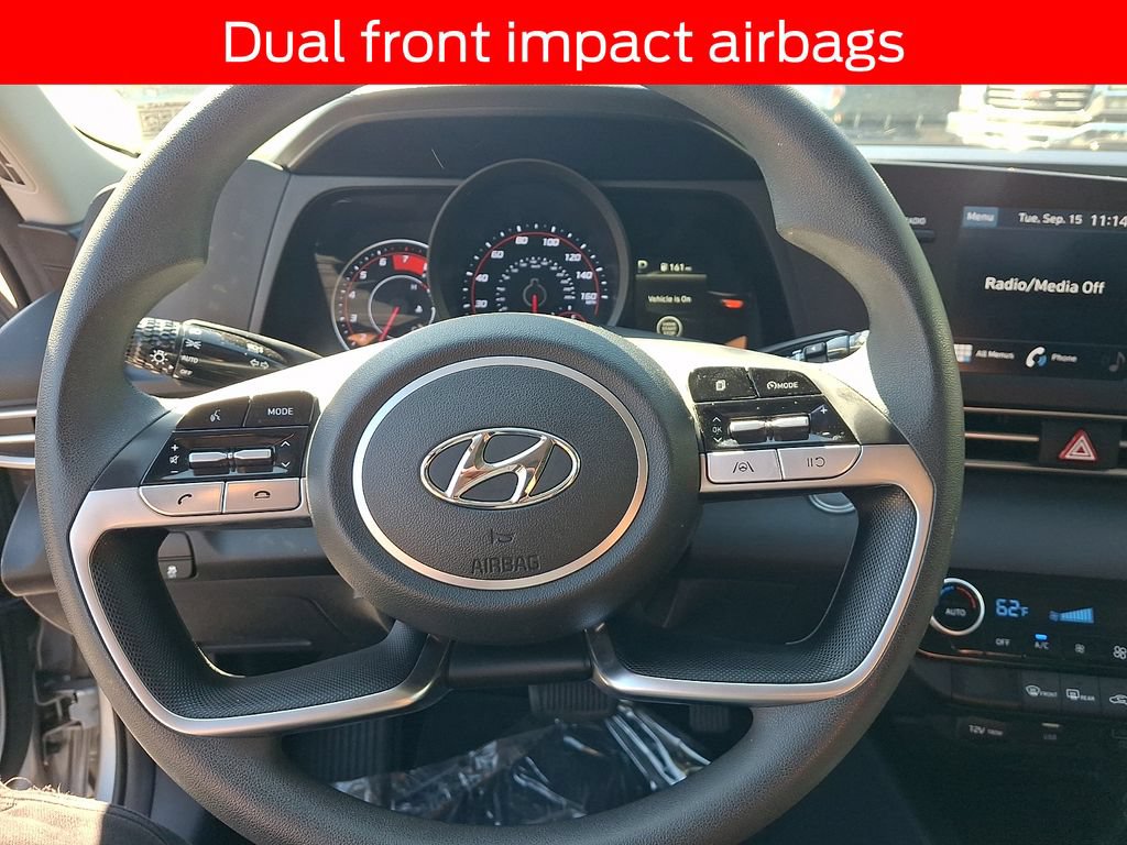 Used 2022 Hyundai Elantra SEL FWD image 18