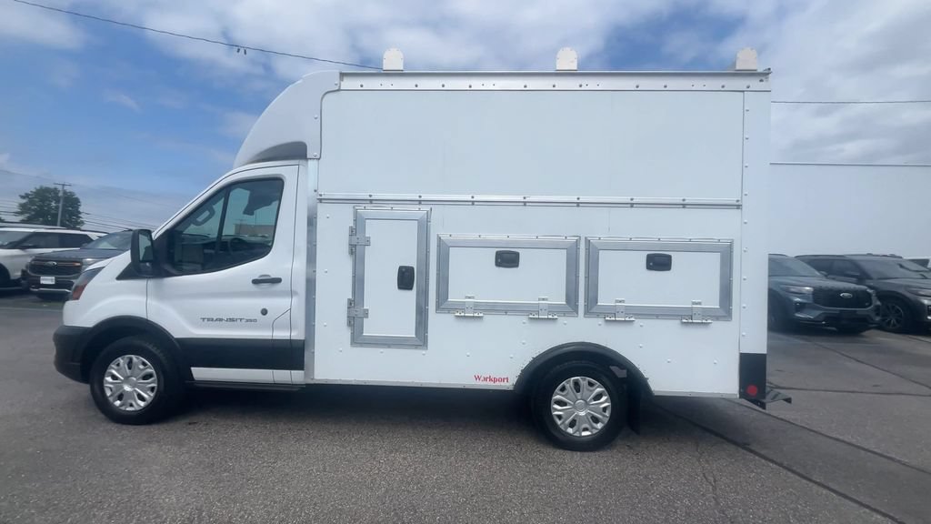 Certified 2024 Ford Transit 350 w/ Exterior Upgrade Package RWD image 14