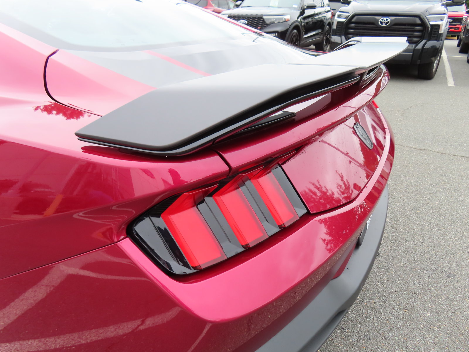 Certified 2025 Ford Mustang Dark Horse RWD image 14