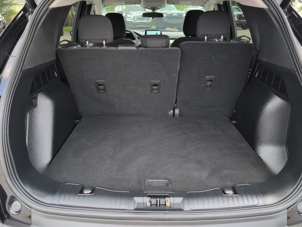 Certified 2023 Ford Escape Active w/ Cold Weather Package FWD image 12