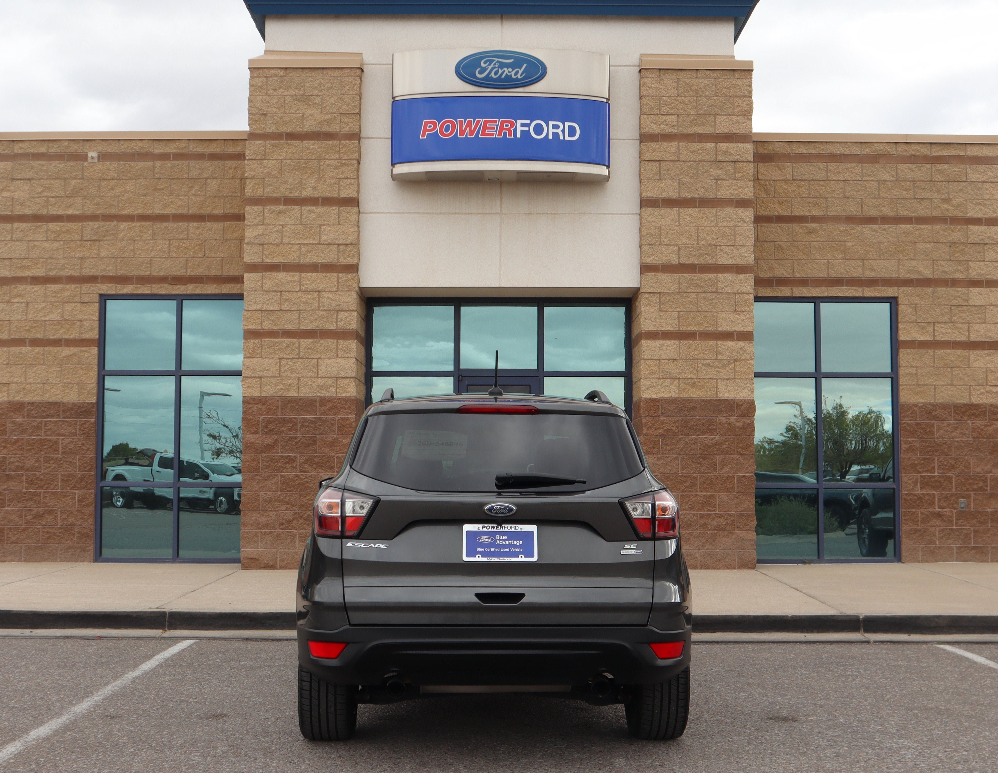 Certified 2018 Ford Escape SE w/ SE Sport Appearance Package AWD/4WD image 7
