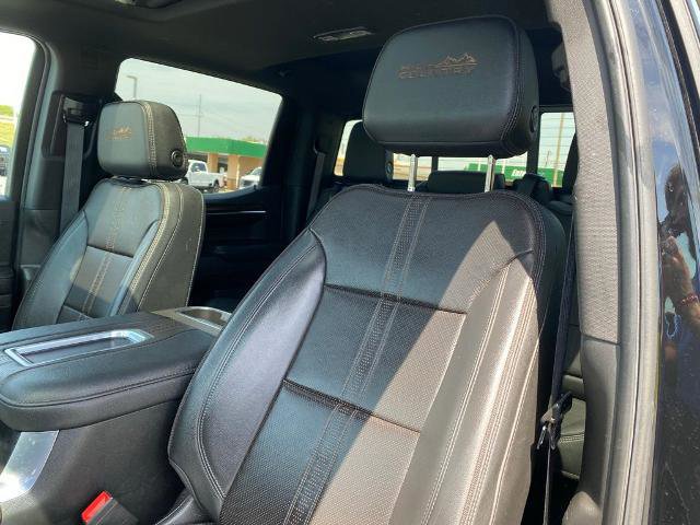 Used 2022 Chevrolet Silverado 1500 High Country w/ High Country Premium Package image 11