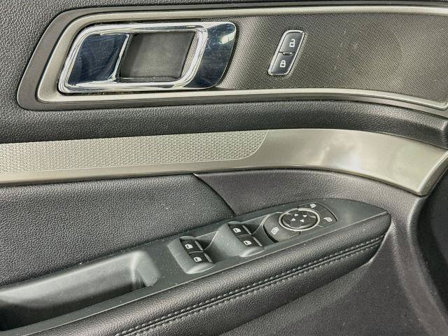 Certified 2019 Ford Explorer XLT AWD/4WD image 18
