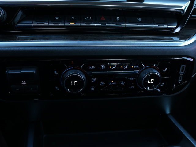 Used 2022 Chevrolet Silverado 1500 RST w/ LPO, Dark Essentials Package image 16