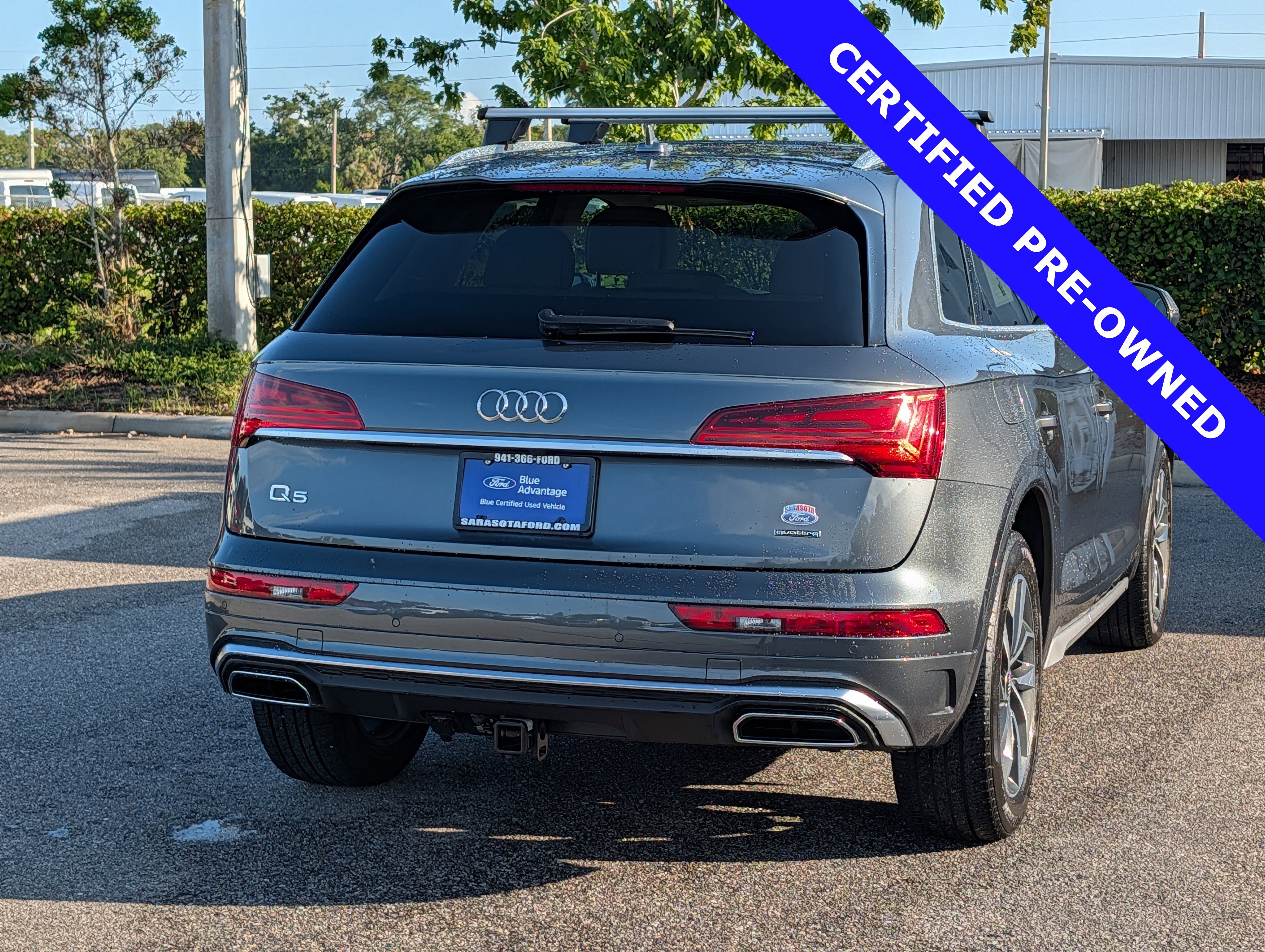 Used 2024 Audi Q5 2.0T Premium w/ Convenience Package AWD/4WD image 4
