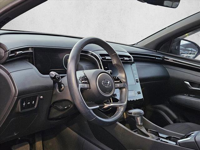 Used 2022 Hyundai Santa Cruz SEL Premium image 10