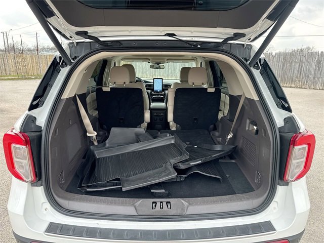 Certified 2023 Ford Explorer Platinum w/ Technology Package image 25