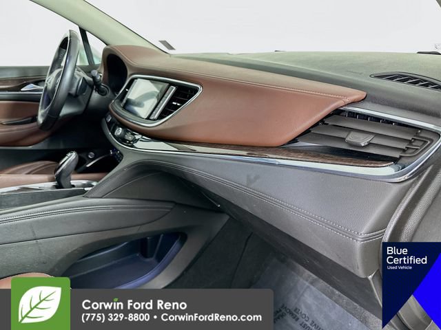 Used 2018 Buick Enclave Avenir w/ Avenir Technology Package AWD/4WD image 36