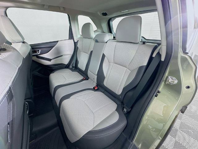 Used 2021 Subaru Forester Premium AWD/4WD image 22