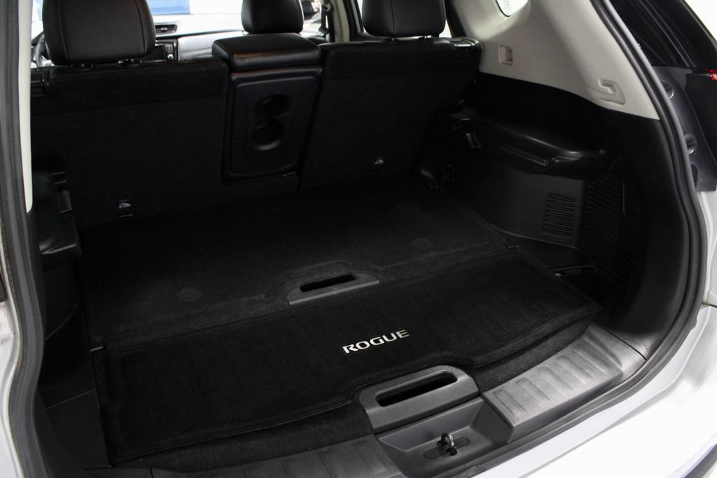 Used 2020 Nissan Rogue SL FWD image 16