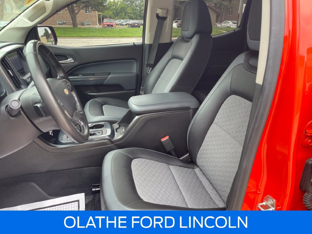 Used 2019 Chevrolet Colorado Z71 AWD/4WD image 12