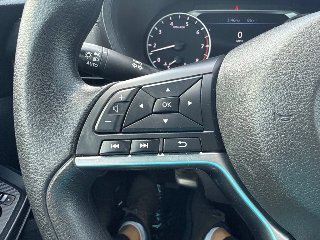 Used 2023 Nissan Sentra SV FWD image 18