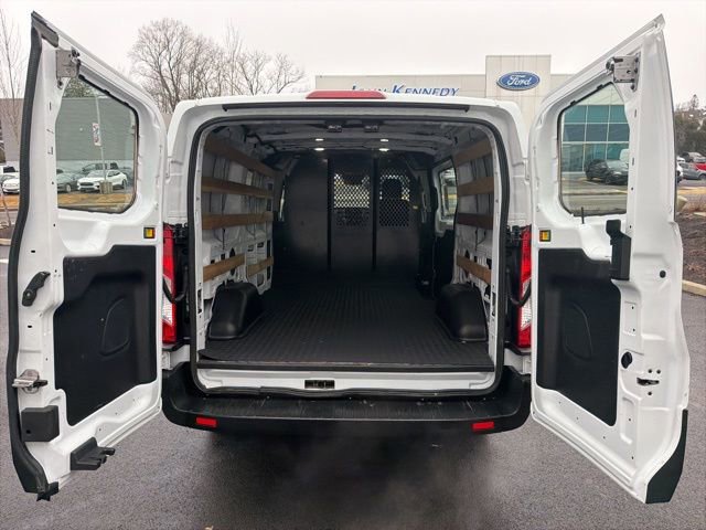 Certified 2024 Ford Transit 250 Low Roof w/ Exterior Upgrade Package RWD image 27