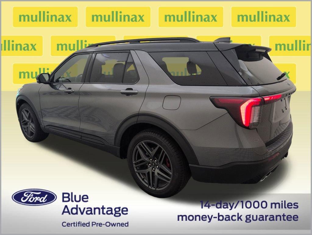 Certified 2025 Ford Explorer ST w/ Sun And Sound Package AWD/4WD image 9