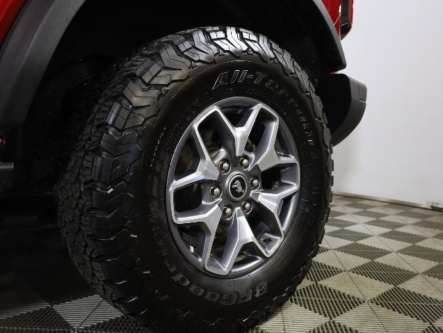 Certified 2025 Ford Bronco Badlands AWD/4WD image 36