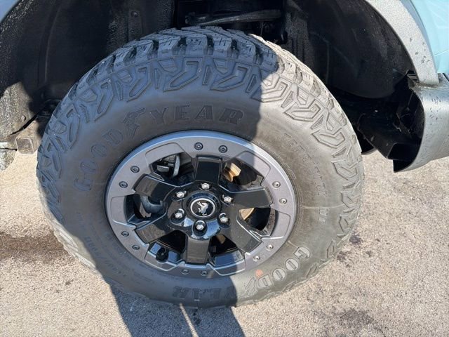 Certified 2022 Ford Bronco Badlands image 3