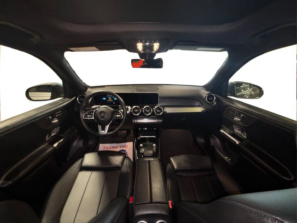 Used 2021 Mercedes-Benz GLB 250 4MATIC image 26