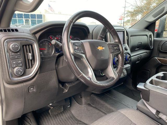 Used 2022 Chevrolet Silverado 2500 LT w/ Convenience Package image 12
