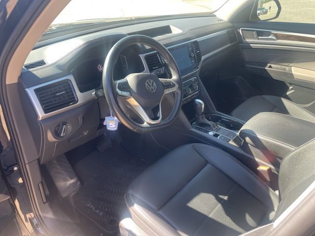 Used 2023 Volkswagen Atlas SE w/ Panoramic Sunroof Package image 8
