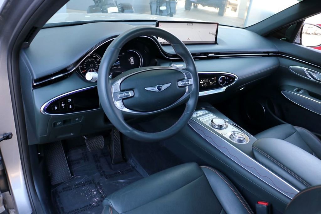 Used 2023 Genesis GV70 2.5T w/ Advanced Package image 18