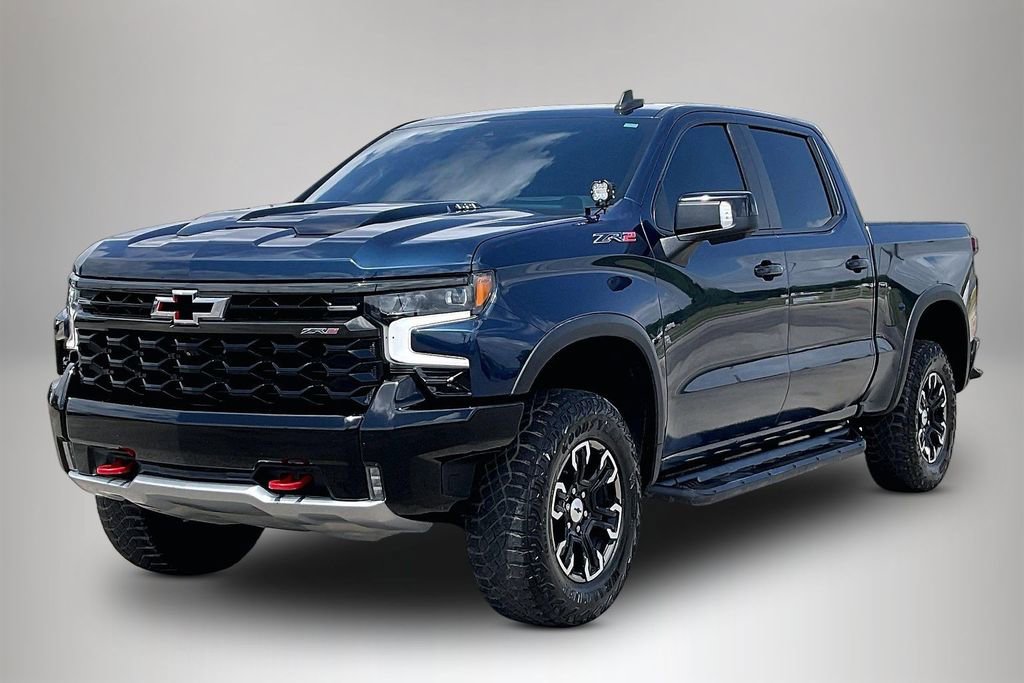 Used 2022 Chevrolet Silverado 1500 ZR2 w/ Technology Package AWD/4WD image 2