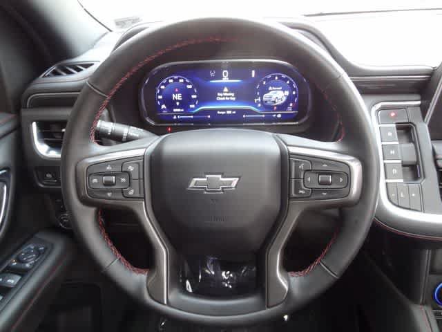 Used 2024 Chevrolet Tahoe RST w/ Luxury Package AWD/4WD image 18