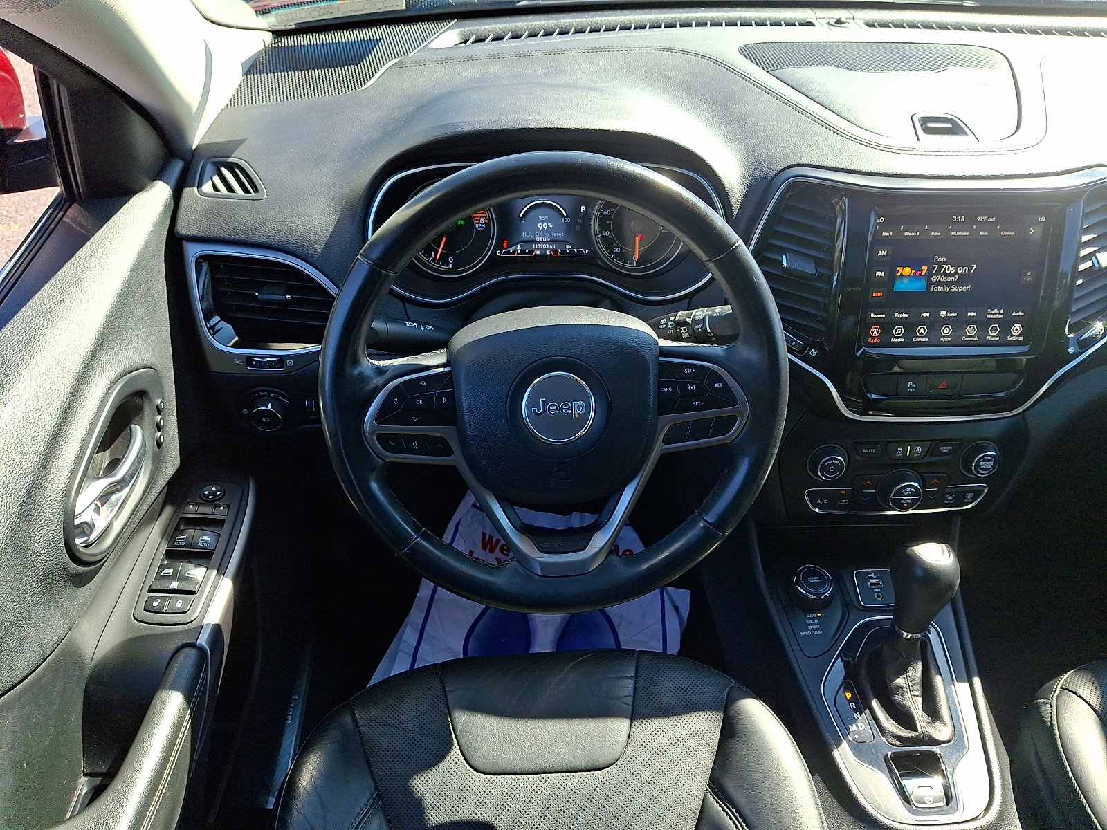 Used 2019 Jeep Cherokee Limited AWD/4WD image 12