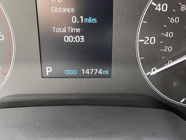 Used 2023 Toyota Corolla SE image 3