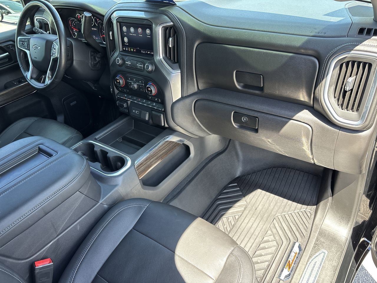 Used 2021 Chevrolet Silverado 1500 LT Trail Boss w/ Convenience Package II image 9