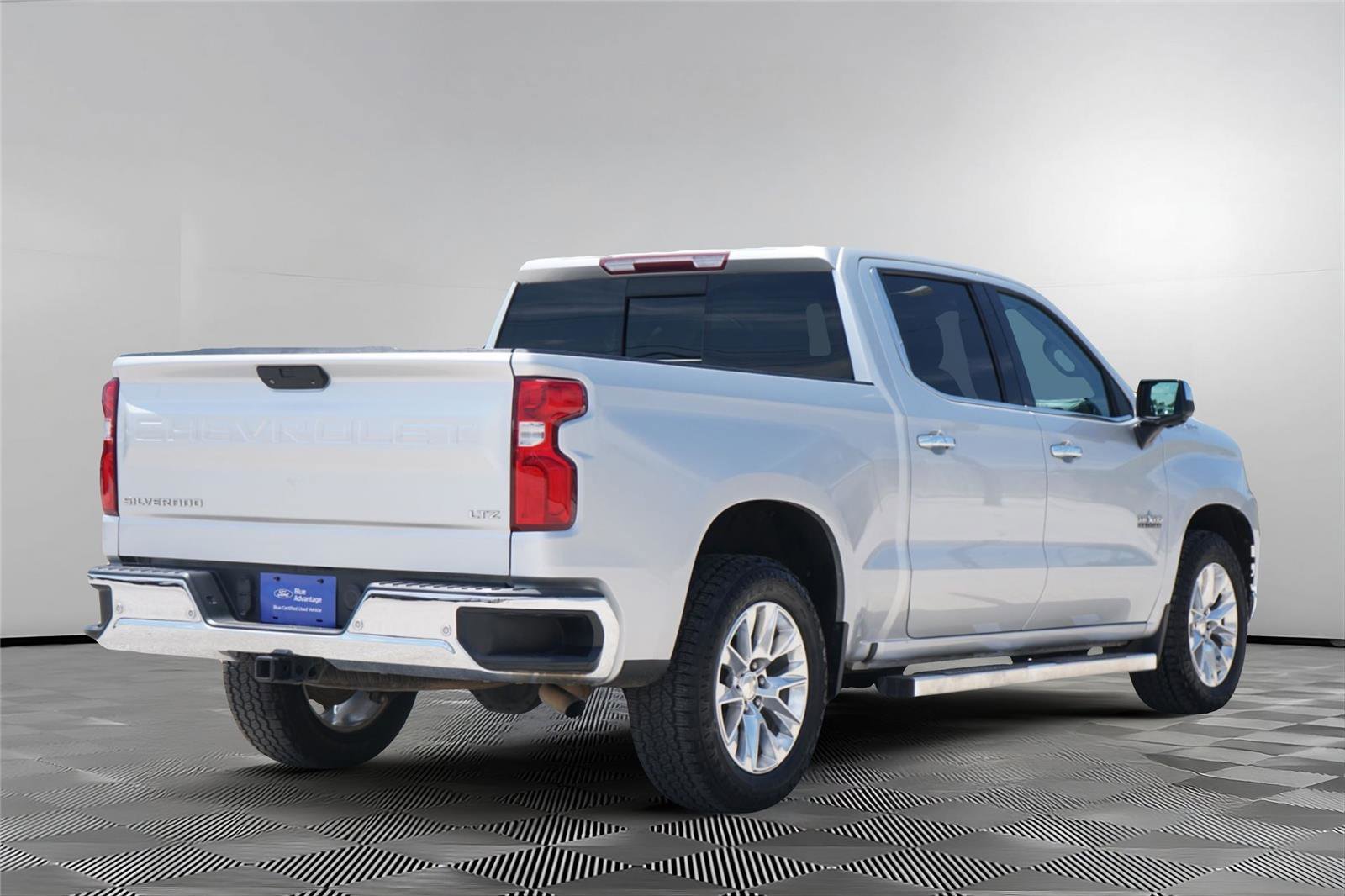 Used 2021 Chevrolet Silverado 1500 LTZ RWD image 5
