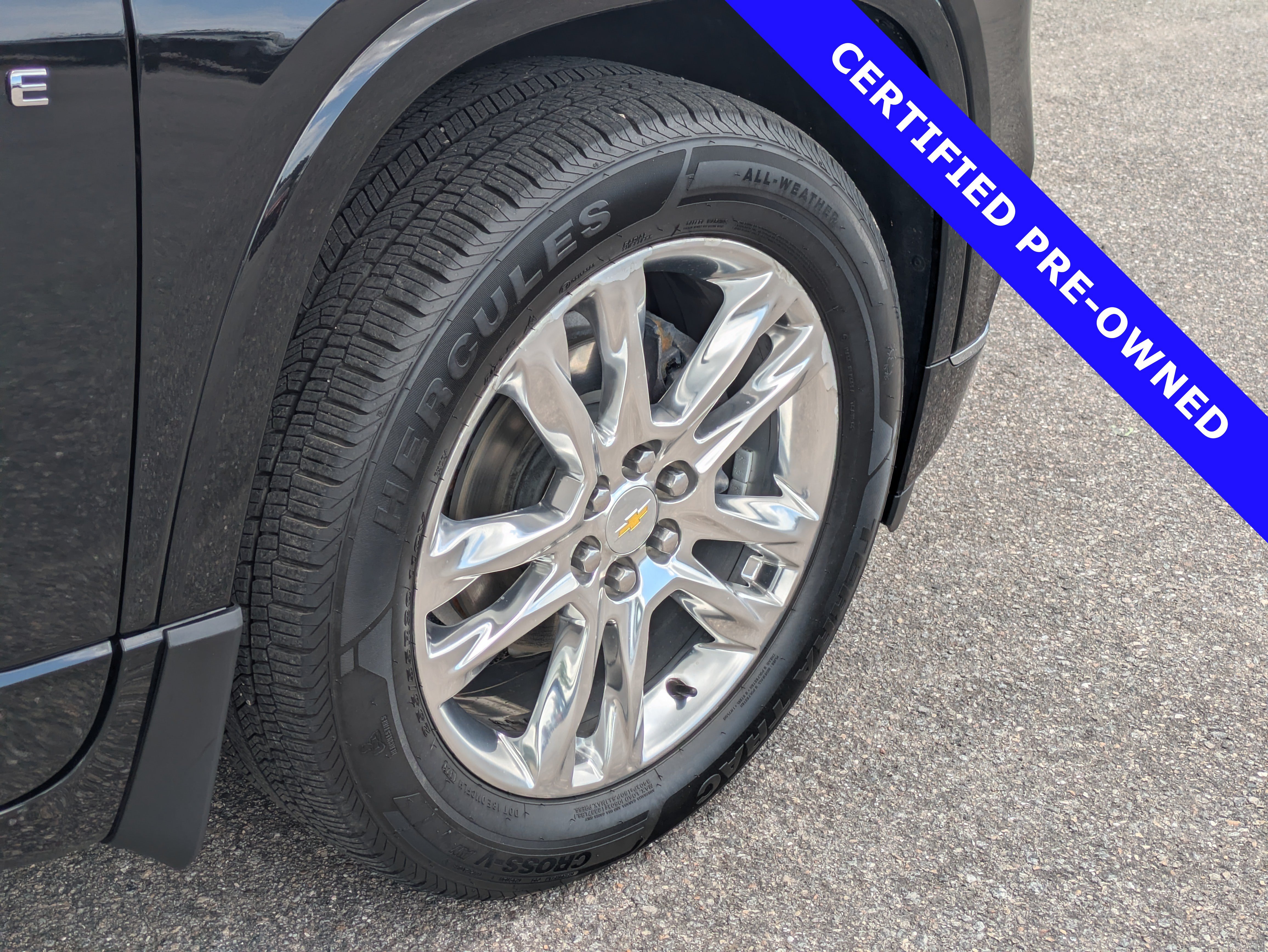 Used 2021 Chevrolet Traverse High Country FWD image 13