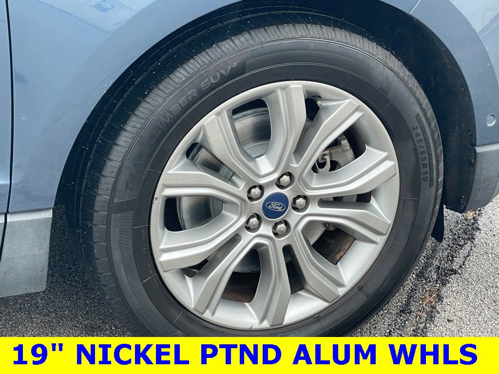 Certified 2019 Ford Edge Titanium w/ Equipment Group 301A image 9
