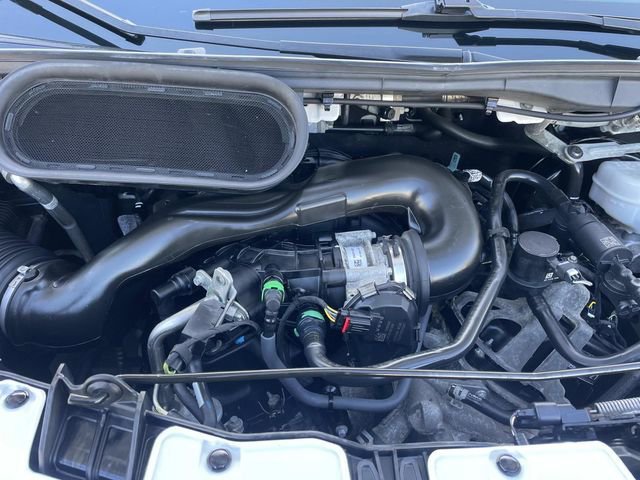 Certified 2022 Ford Transit 350 XLT image 37