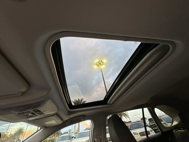 Used 2025 Toyota RAV4 XLE image 28