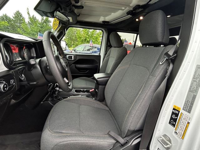 Used 2024 Jeep Gladiator Sport image 6