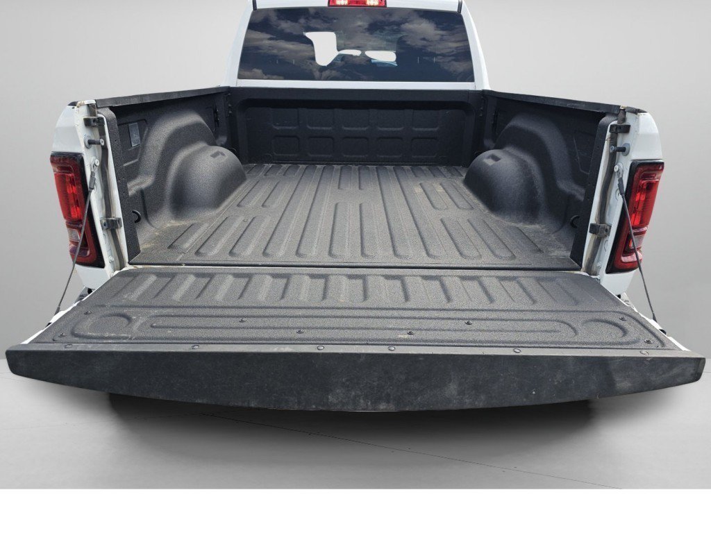 Used 2025 RAM 2500 Big Horn AWD/4WD image 26