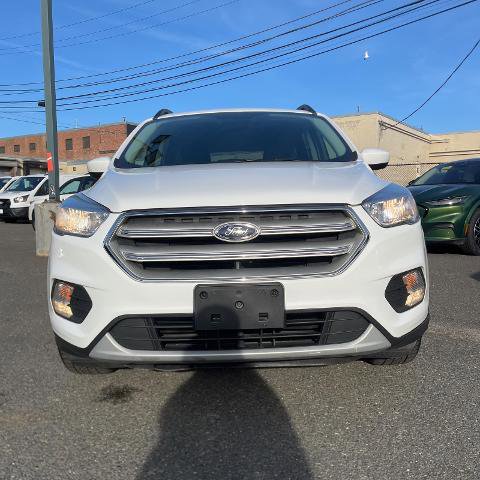 Certified 2018 Ford Escape SE image 9