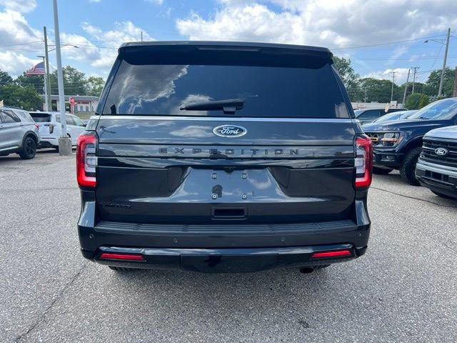 Certified 2022 Ford Expedition Limited AWD/4WD image 5