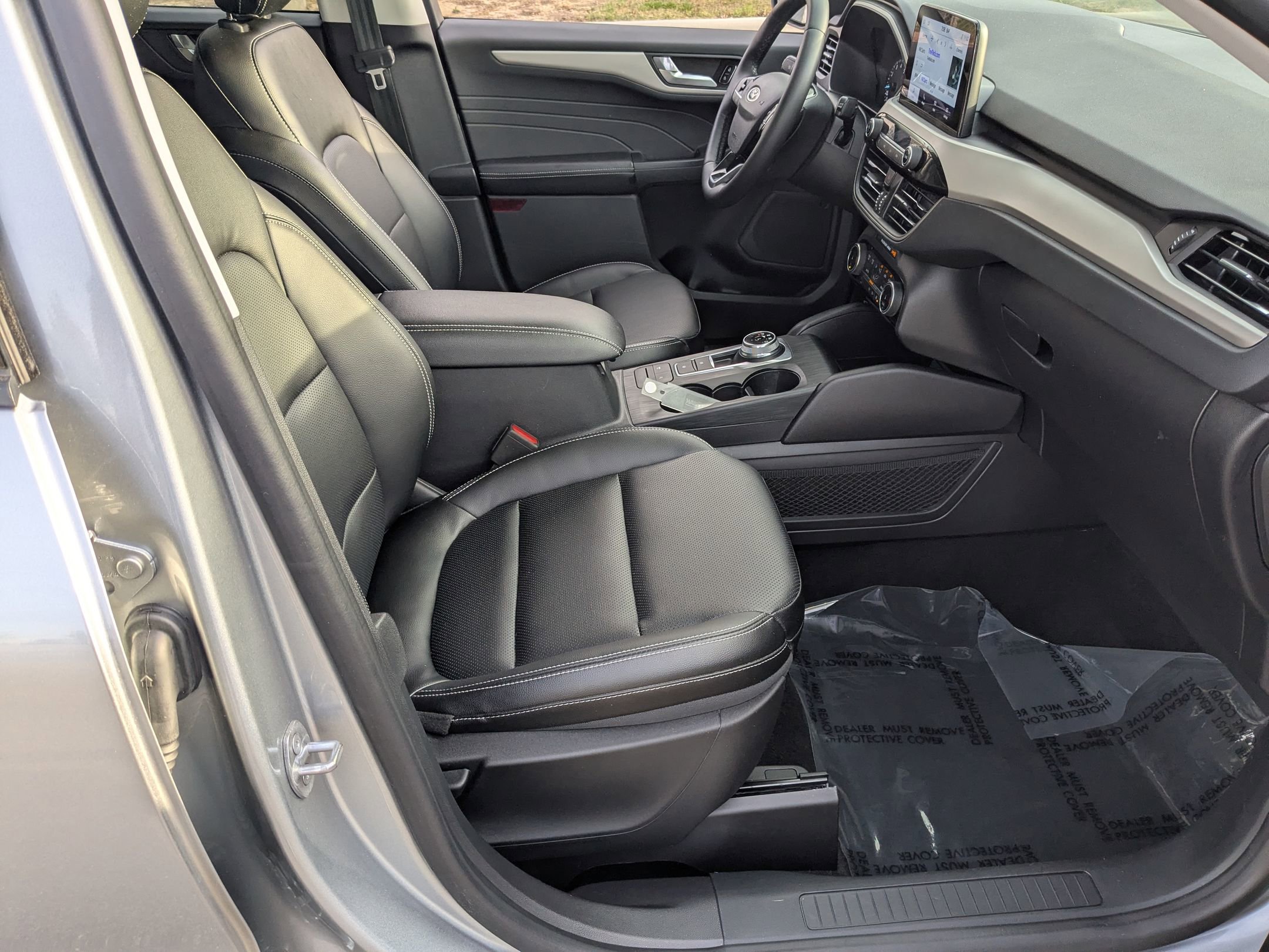 Certified 2022 Ford Escape SEL image 33