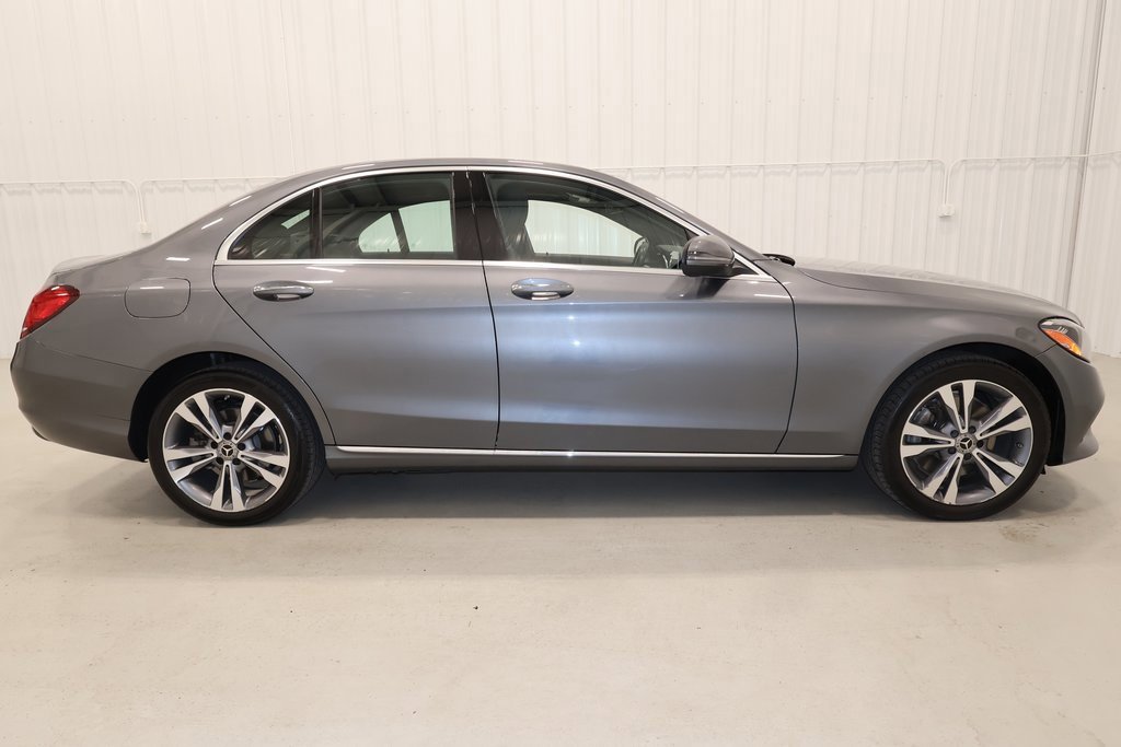 Used 2021 Mercedes-Benz C 300 4MATIC Sedan image 9