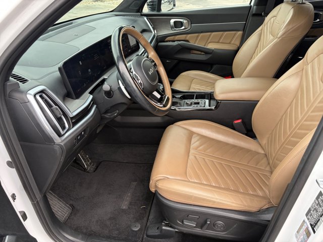 Used 2024 Kia Sorento SX Prestige w/ Olive Brown Leather Package AWD/4WD image 14