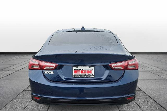 Used 2021 Chevrolet Malibu LT FWD image 6