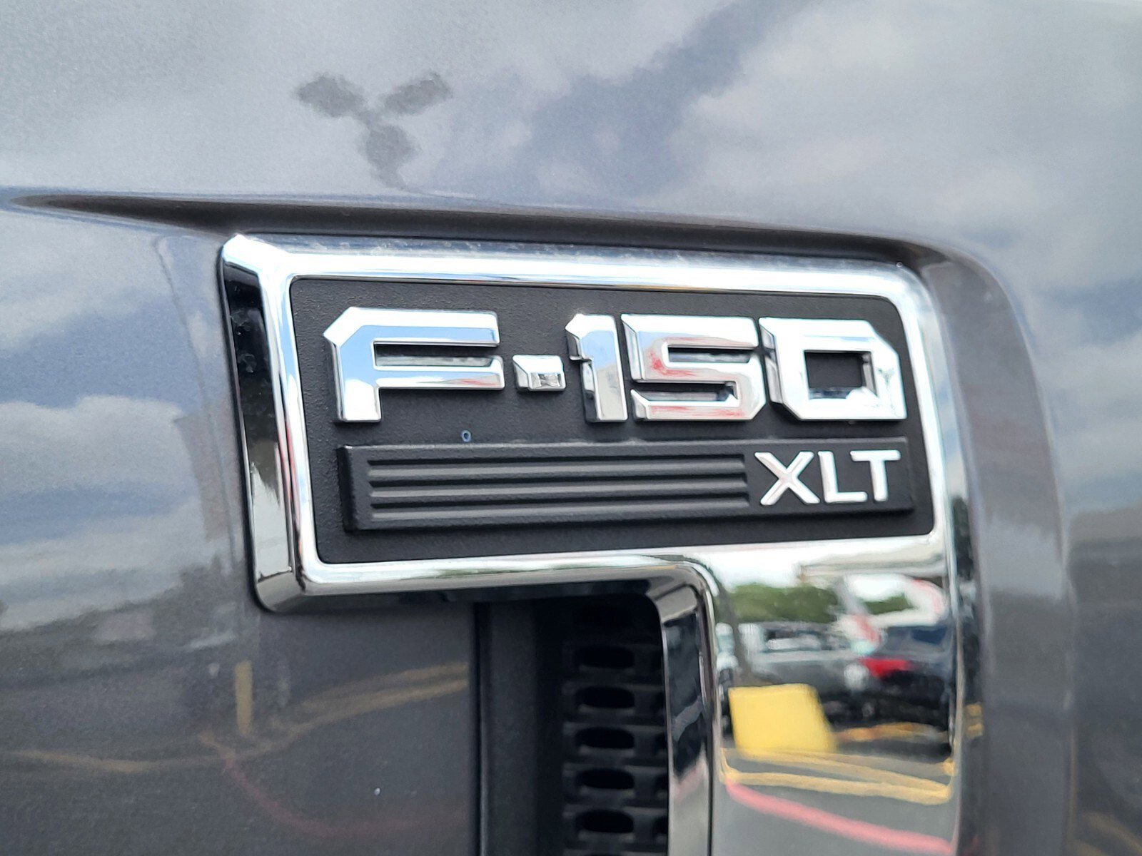 Certified 2025 Ford F150 XLT w/ Equipment Group 301A Standard AWD/4WD image 12