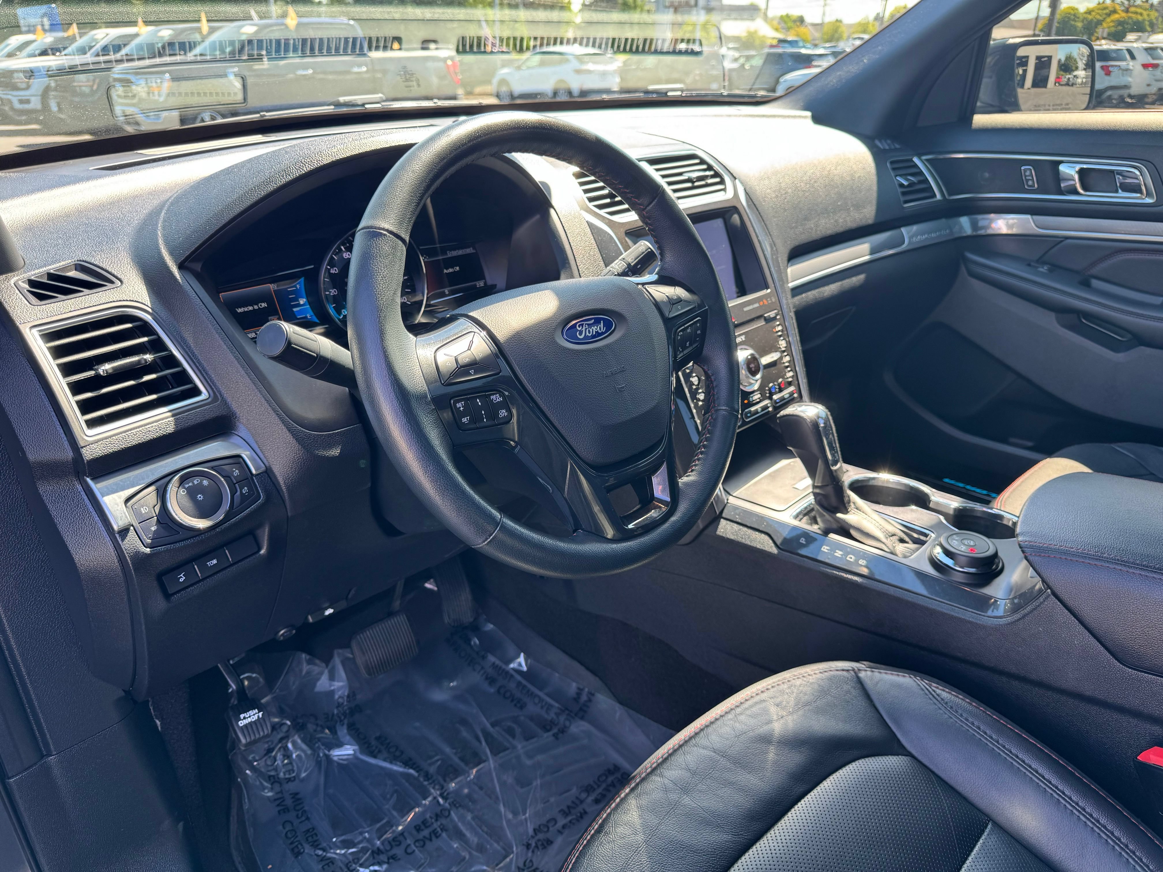 Certified 2019 Ford Explorer Sport w/ Equipment Group 401A AWD/4WD image 18