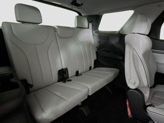 Used 2023 Hyundai Palisade SEL w/ Cargo Package FWD image 31