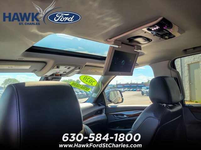 Used 2020 Cadillac Escalade ESV Premium Luxury w/ LPO, Radiant Package AWD/4WD image 12