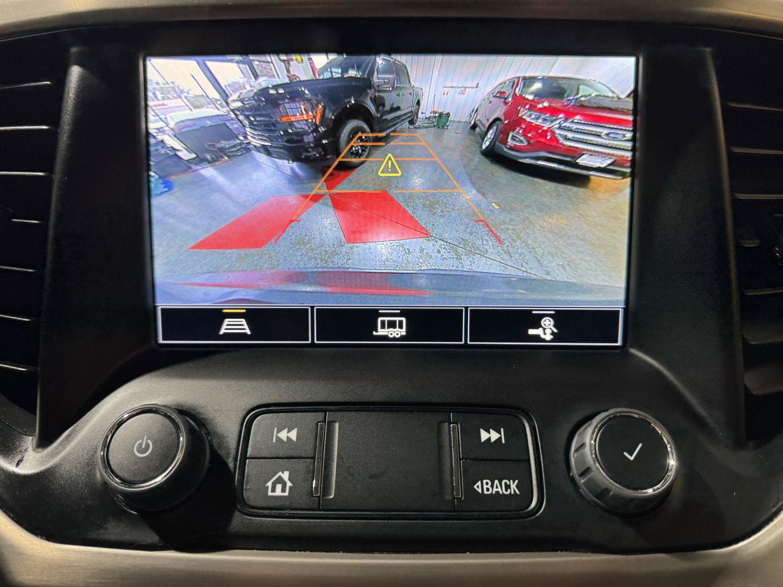 Used 2023 GMC Acadia Denali w/ Trailering Package AWD/4WD image 40