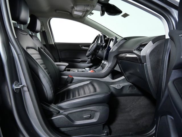 Certified 2024 Ford Edge SEL w/ Convenience Package AWD/4WD image 10